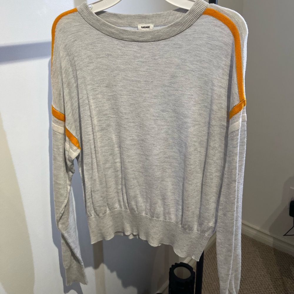Gray comfy light long sleeve shirt